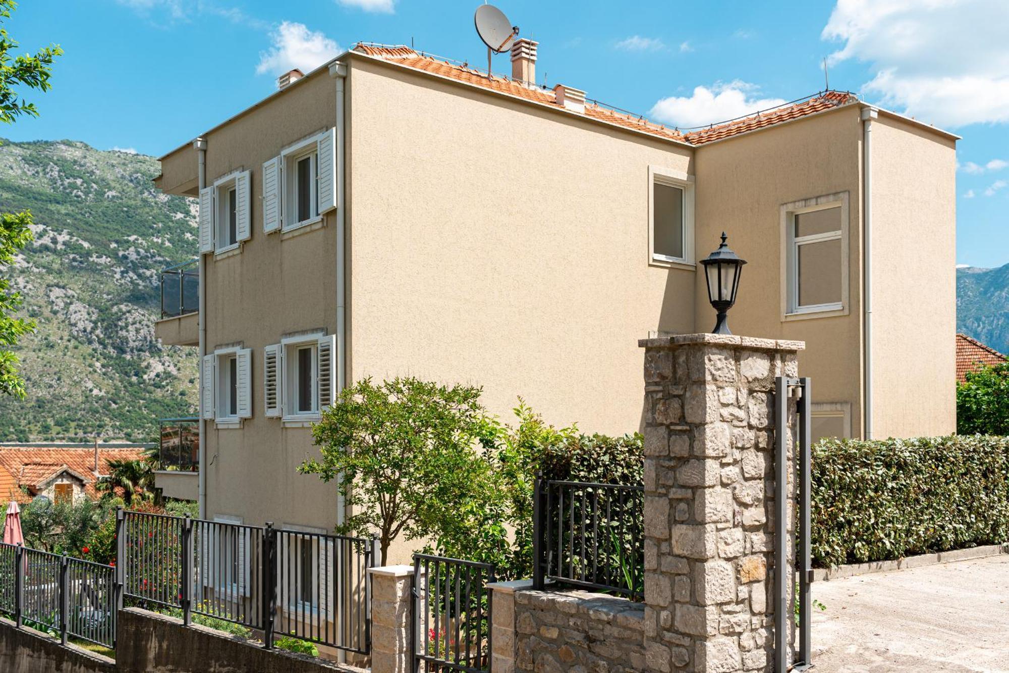 Hera Apartment Donji Stoliv Exterior foto