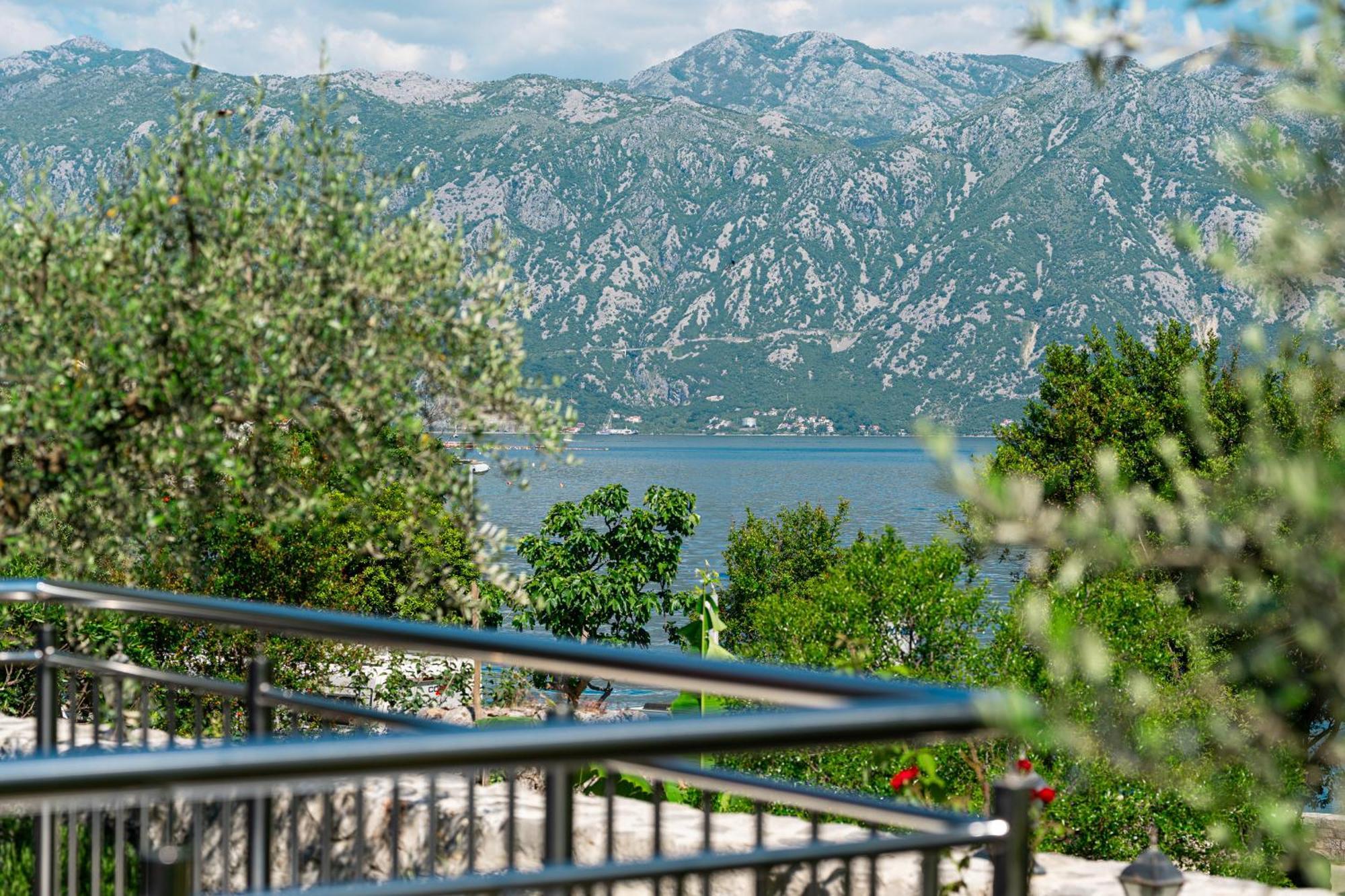Hera Apartment Donji Stoliv Exterior foto